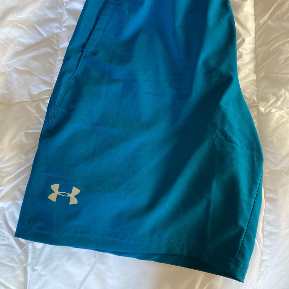 New Under Armour Men’s shorts